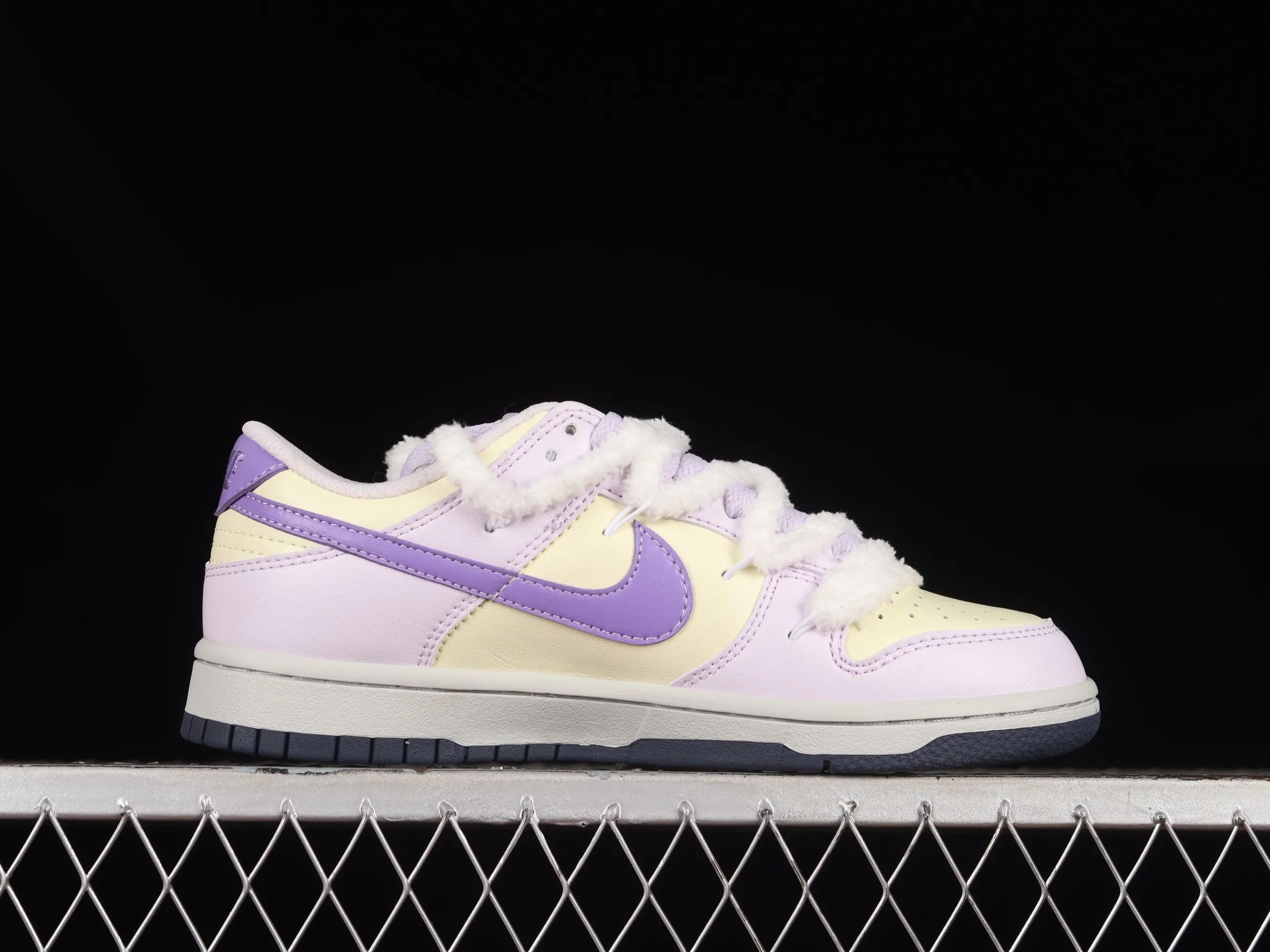 All categories Nk SB Dunk series Nk SB Dunk Low low-top sneakers Nk Dunk Low Vlad Year of the Rabbit limited milk taro rabbit low-top casual sneakers DD1503-117